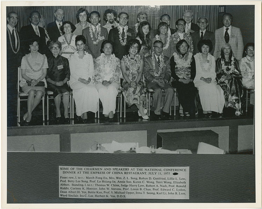 Dr. Betty Lee Sung at the first national conference of the Chinese Historical Society of America held in San Francisco on July 10-12, 1975. Courtesy of Dr. Betty Lee Sung, Museum of Chinese in America (MOCA) Collection.
1975 年 7 月 10 日至 12 日，宋李瑞芳博士在旧金山美国华人历史学会第一次全国会议上。图片由宋李瑞芳博士捐赠，美国华人博物馆 (MOCA)馆藏。