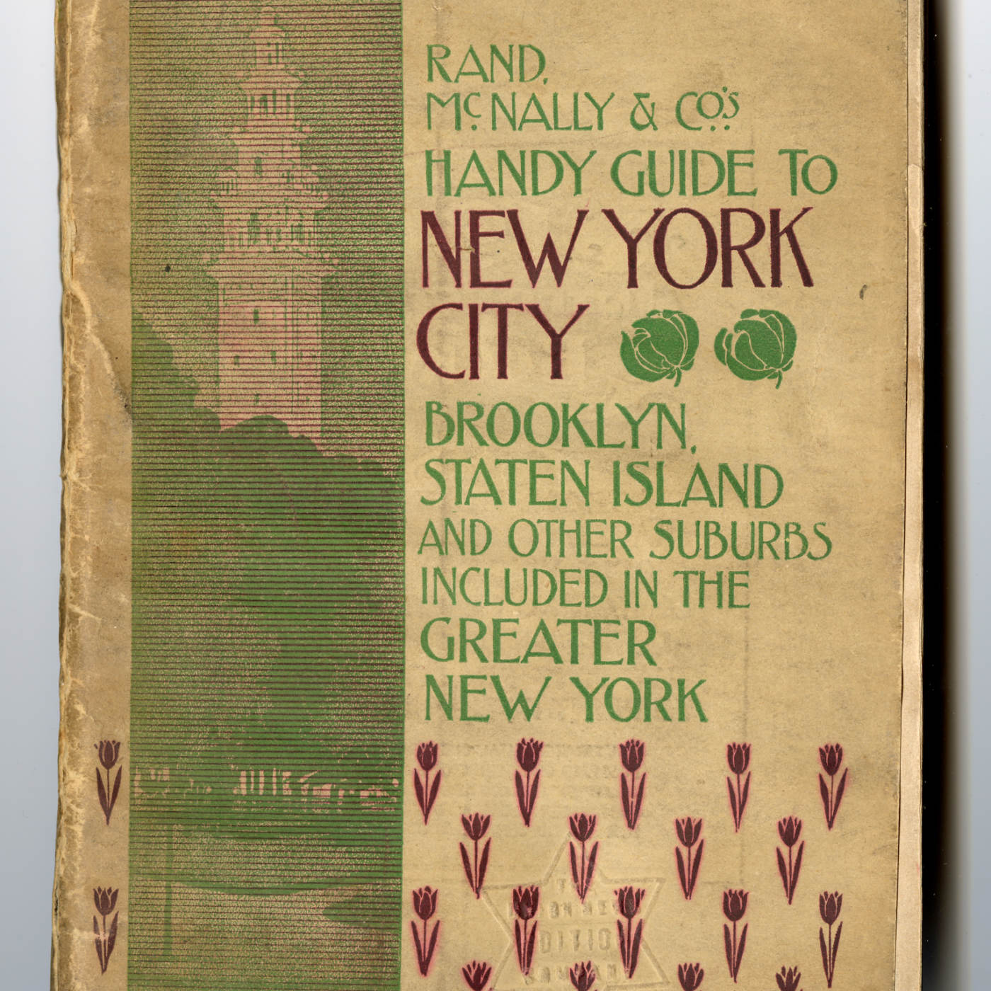
兰德·麦克纳利公司 (Rand McNally & Company) 的纽约市便捷指南封面：布鲁克林、史泰登岛和大纽约地区的其他郊区（可能包括皇后区）。由 Roy Delbyck 捐赠，美国华人博物馆 (MOCA) 馆藏。